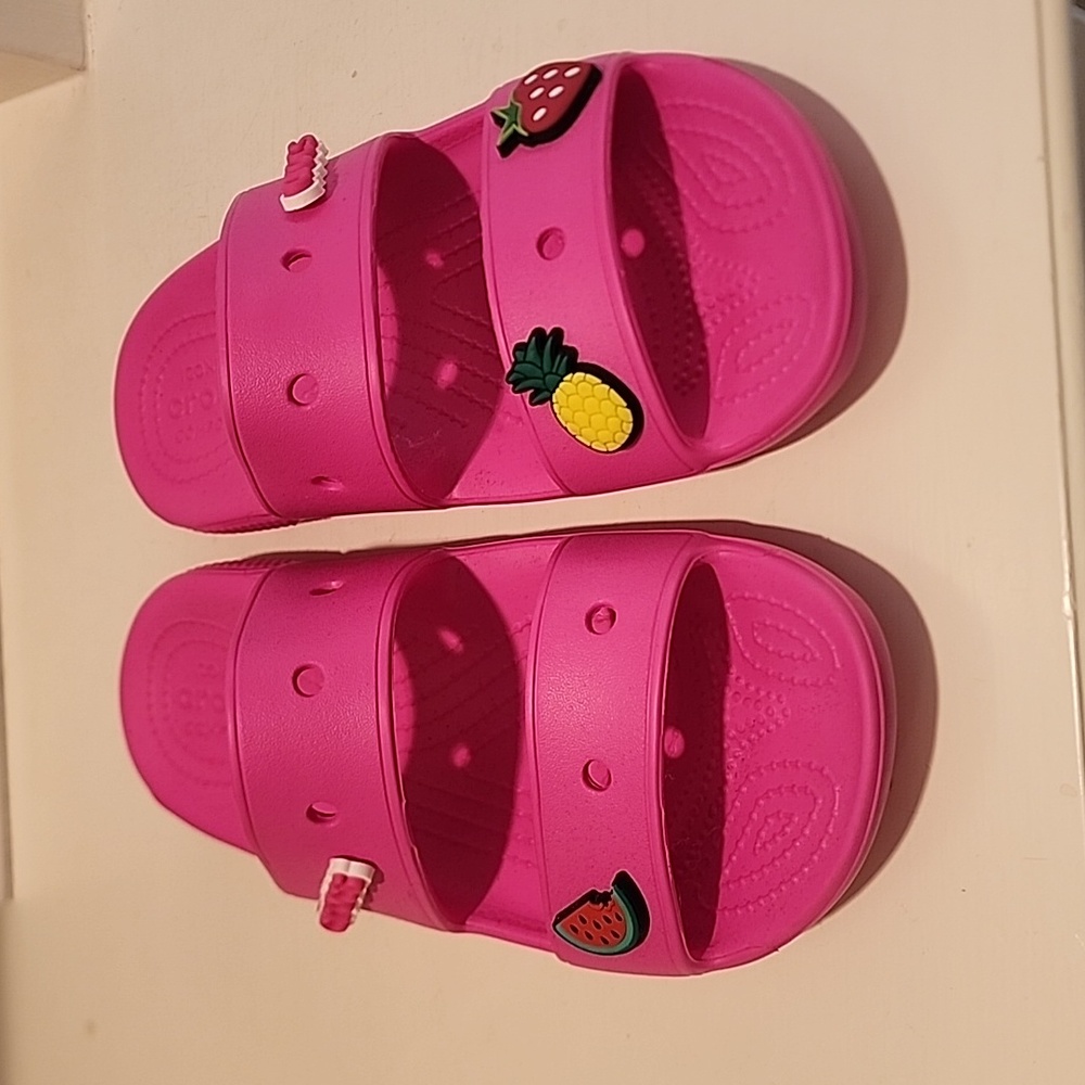Crocs